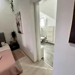 Riva アパート ポレッチ