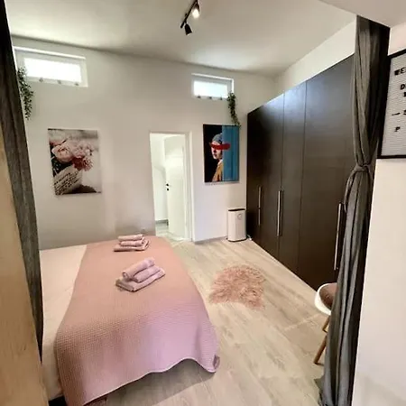 Riva شقة بوريتش